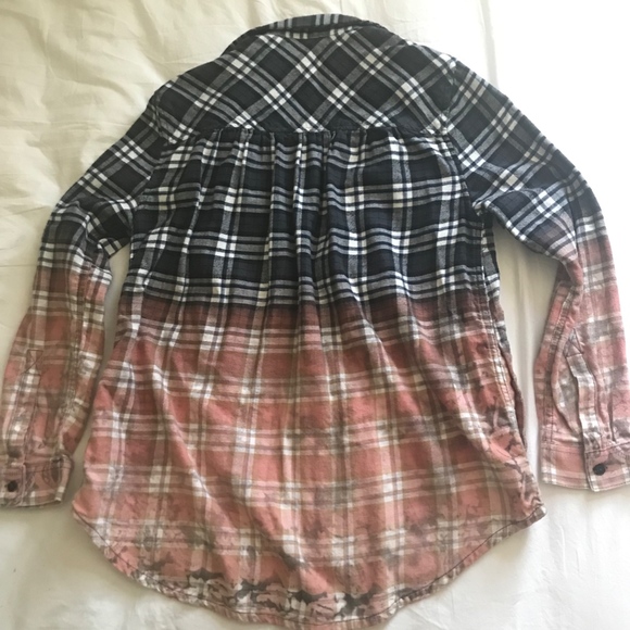Urban Outfitters Ombre Flannel - Picture 7 of 7